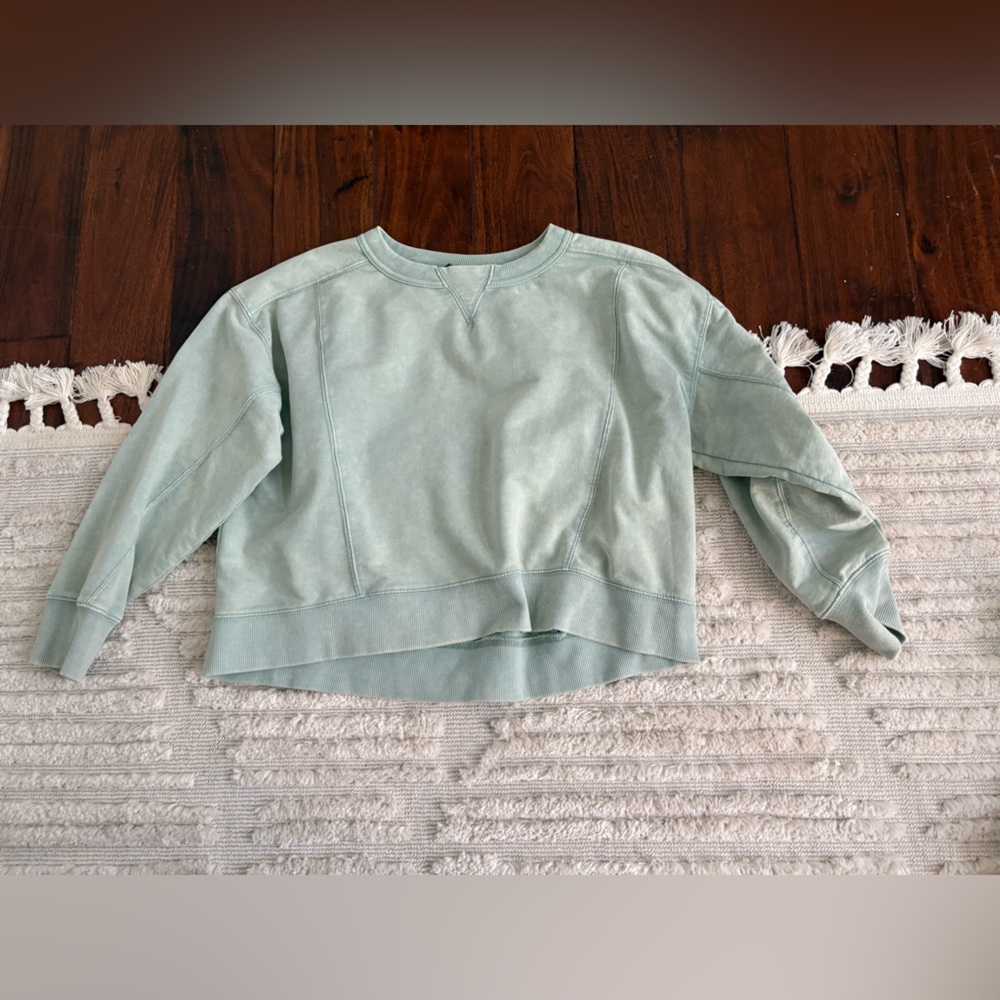 Cropped Sweatshirt